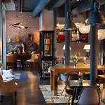 Fabric 4* Parijs