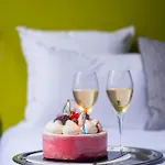 Fabric 4*