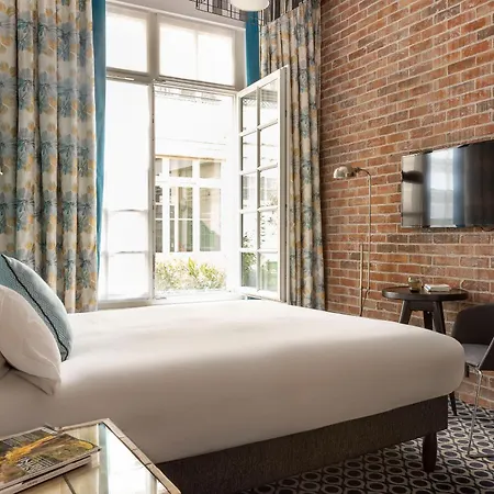 Fabric Hotel Parijs