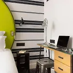 Fabric Отель Париж