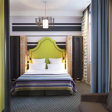 Fabric Hotel 4*