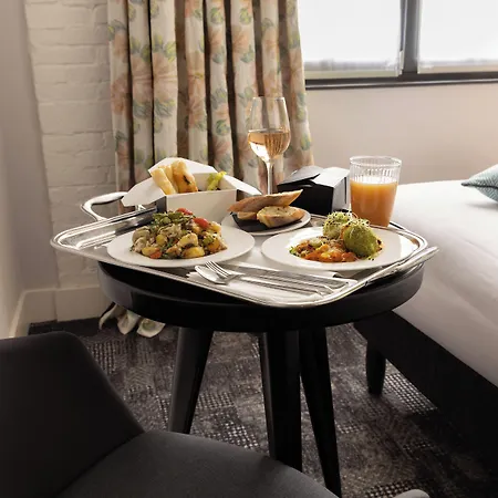 Hotel Fabric 4*