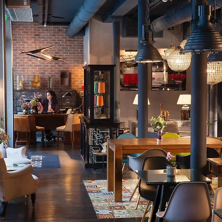 法布里克酒店 4* 巴黎